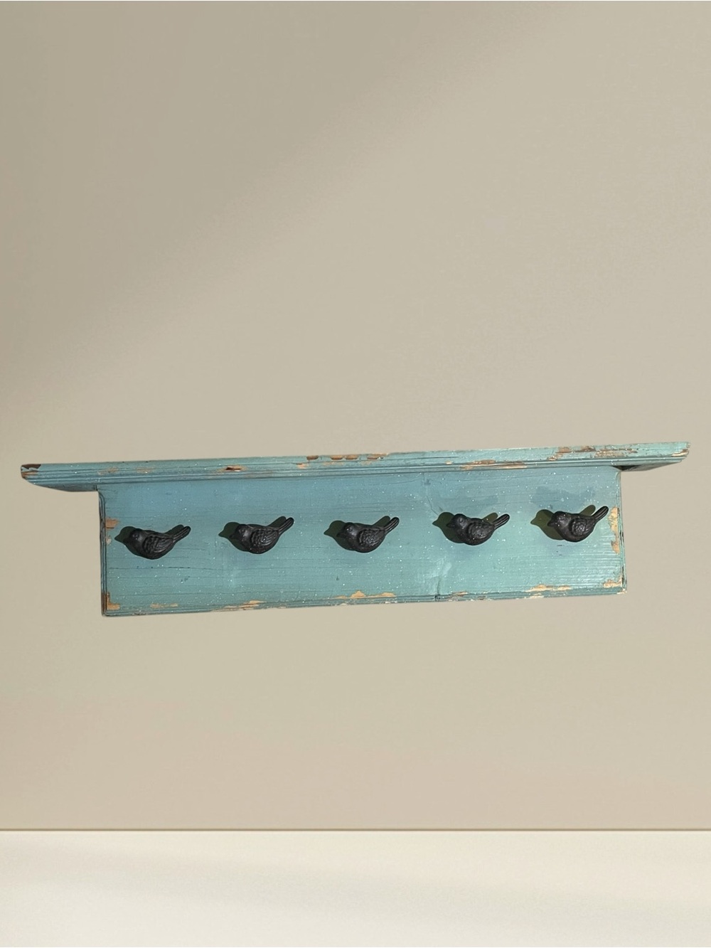 Handmade Rustic Farmhouse 5-Hook Bird Wall Rack โ Distressed Aqua Teal